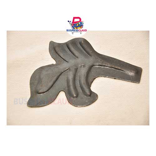 Leaf for decorating gate and gill flowers