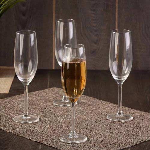 Classy Champaign glasses