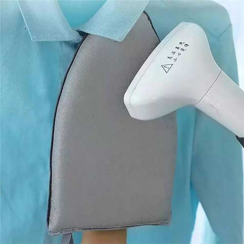 insulated hand held iron pad