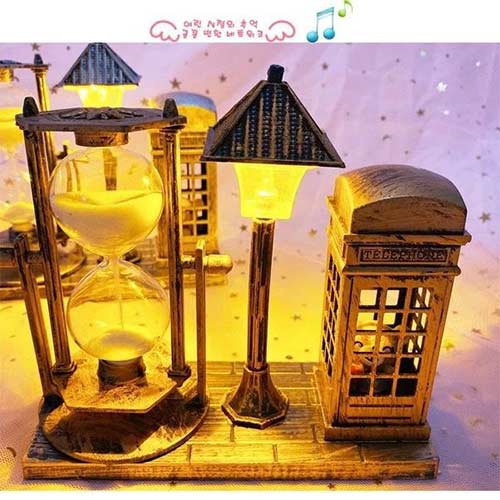 Decorative hour glass