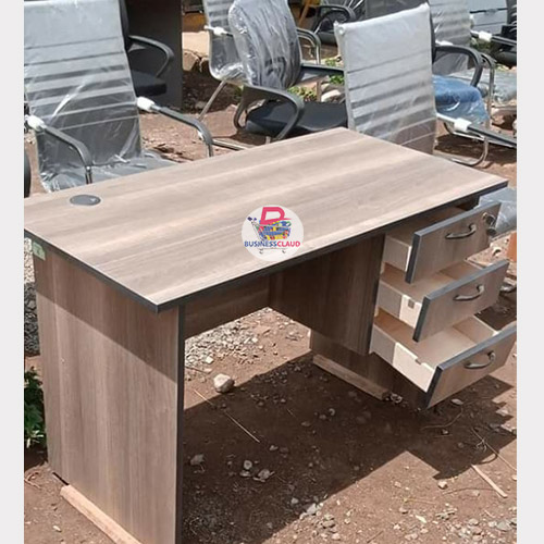 Supreme Office Desk
