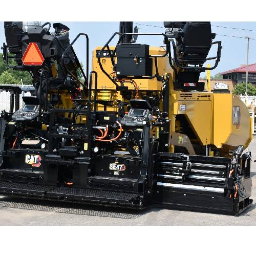 SE47 FM (411) Vibratory Screed