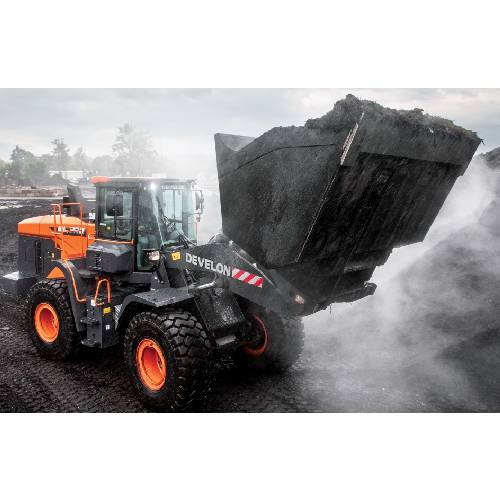 Develon DL320-7 Wheel Loader