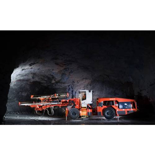 Sandvik DT821 Tunneling jumbo