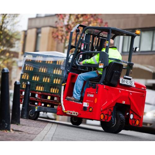 HIAB MOFFETT E2 Truck Mounted Forklift
