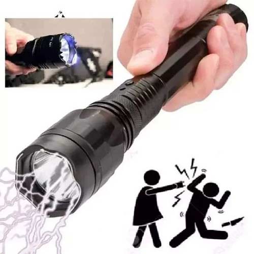 Flashlight with taser