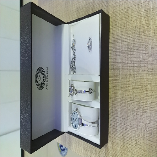 Ande Klevin jewelry, jewellery for women