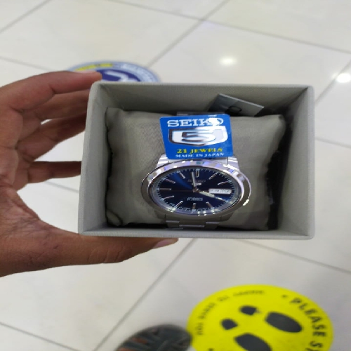Seiko 5 men's watch