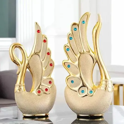 2 piece Swan craft decor set