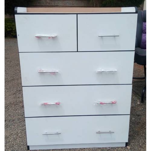 White Plain Color Chest of Drawers