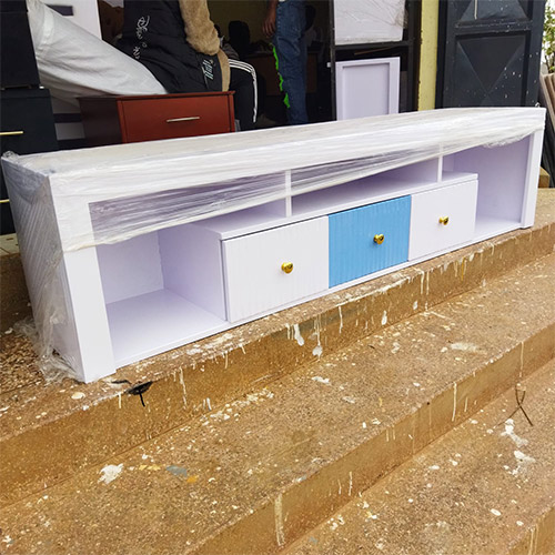 vin-modern-ffn-furniture-Recovered333333_0.jpg
