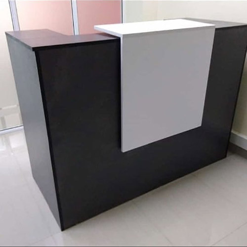 1.8m Modern Reception Desk - Durable  Ample Workspace